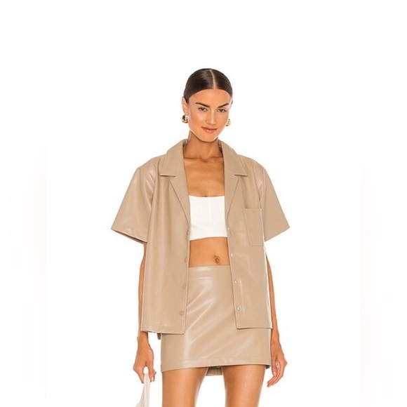 L’Academie by Revolve Clothing Tan Short Sleeve Leather Shirt Kelly Blouse - Picture 2 of 8